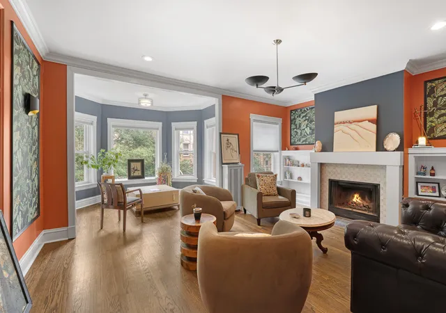 Photo 2 of Condo for sale at 6816 N Lakewood Ave #2, Chicago, IL 60626 | MLS# 12720562 | Listing updated on 2026-09-24
