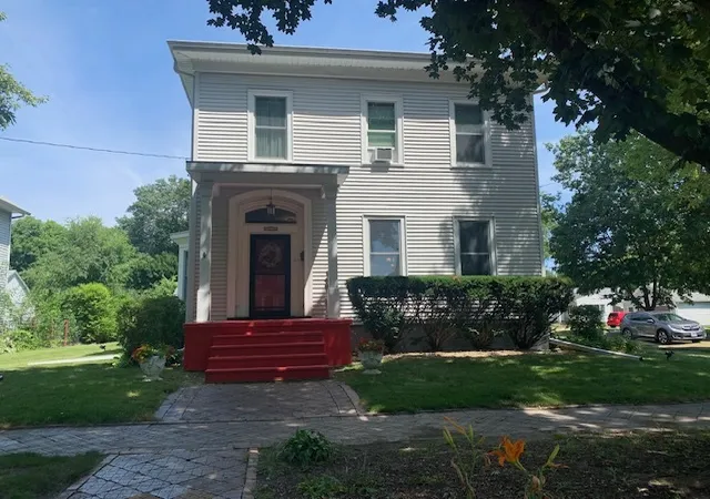 2nd image of 644 Congress St, Ottawa, IL 61350 | MLS# 12720594