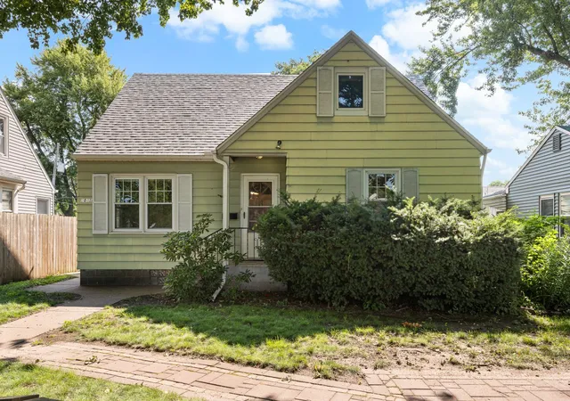 Photo 1 of Sale Pending at 2013 36th Street, Rock Island, IL 61201 | MLS# 12720612 | Listing updated on 2026-09-22