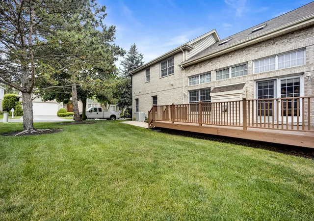 Photo 42 of Sale Pending at 3063 Rosebrook Cir, Westchester, IL 60154 | MLS# 12720689 | Listing updated on 2026-09-01