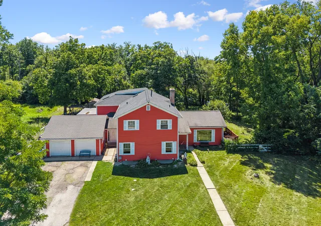 Photo 2 of Single family home for sale at 15595 W Town Line Rd, Mettawa, IL 60045 | MLS# 12720707 | Listing updated on 2026-09-16