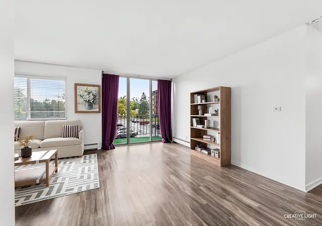 Photo 2 of Condo for sale at 4721 St Joseph Crk St #2-H, Lisle, IL 60532 | MLS# 12720727 | Listing updated on 2026-09-17