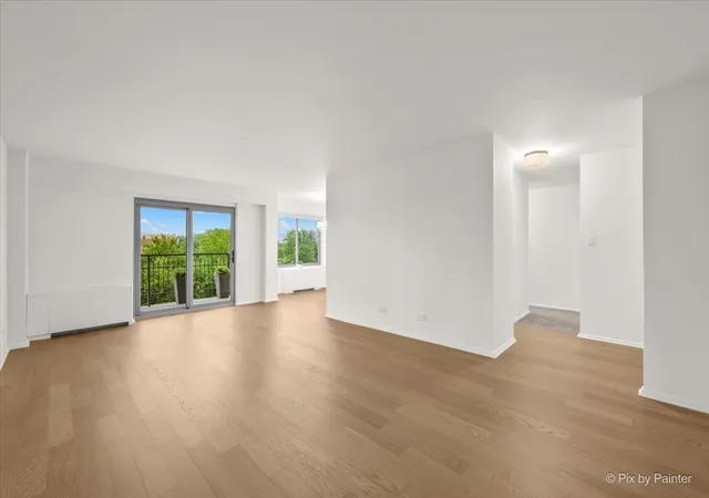 Photo 2 of Condo for sale at 6933 N Kedzie Ave #405, Chicago, IL 60645 | MLS# 12720740 | Listing updated on 2026-08-10