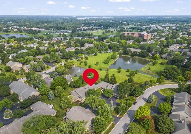 Photo 2 of Sale Pending at 126 Castle Rock Ln, Bloomingdale, IL 60108 | MLS# 12720757 | Listing updated on 2026-09-23