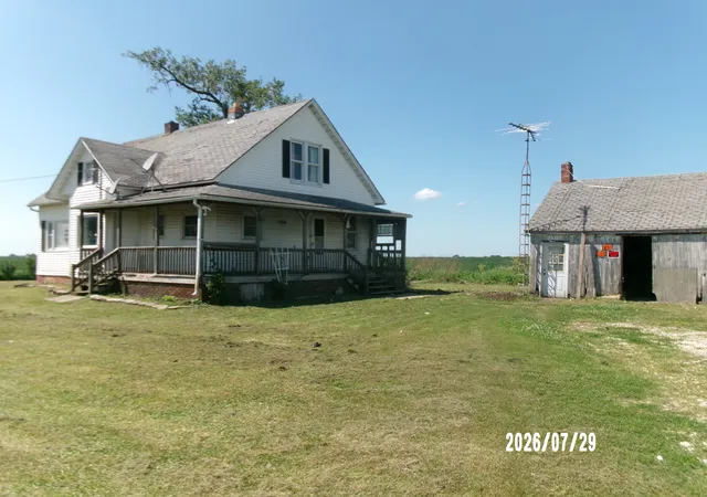 image of 1588 E 1400 North Rd, Crescent City, IL 60928 | MLS# 12720789