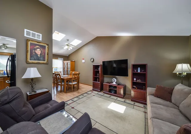 Photo 3 of Single family home for sale at 2268 Salisbury Dr, Naperville, IL 60565 | MLS# 12720843 | Listing updated on 2026-09-18