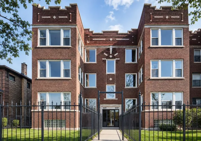 Photo 1 of Condo for sale at 7431 S Paxton Ave #3A, Chicago, IL 60649 | MLS# 12720847 | Listing updated on 2026-08-13