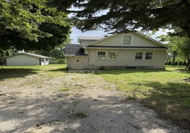 Photo 1 of Single family home for sale at 8s057 S Vine St, Burr Ridge, IL 60527 | MLS# 12720884 | Listing updated on 2026-08-12