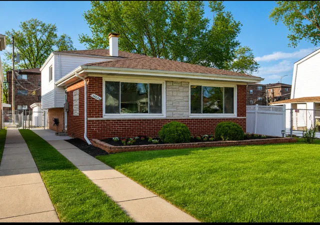 1st image of 14024 S Saginaw Ave S, Burnham, IL 60633 | MLS# 12721025