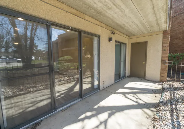 Photo 32 of Condo for sale at 250 Old Oak Dr #172, Buffalo Grove, IL 60089 | MLS# 12721034 | Listing updated on 2026-08-07