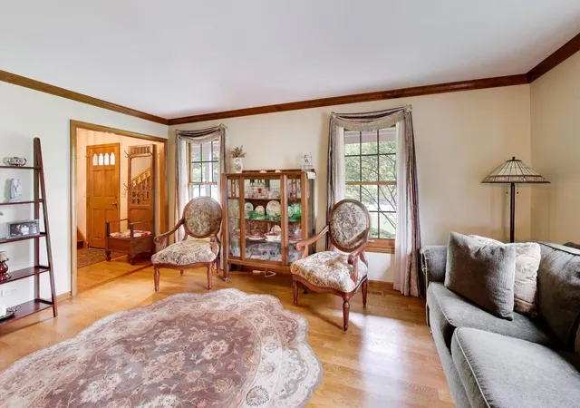 Photo 3 of Single family home for sale at 4505 Concorde Pl, Lisle, IL 60532 | MLS# 12721040 | Listing updated on 2026-09-17
