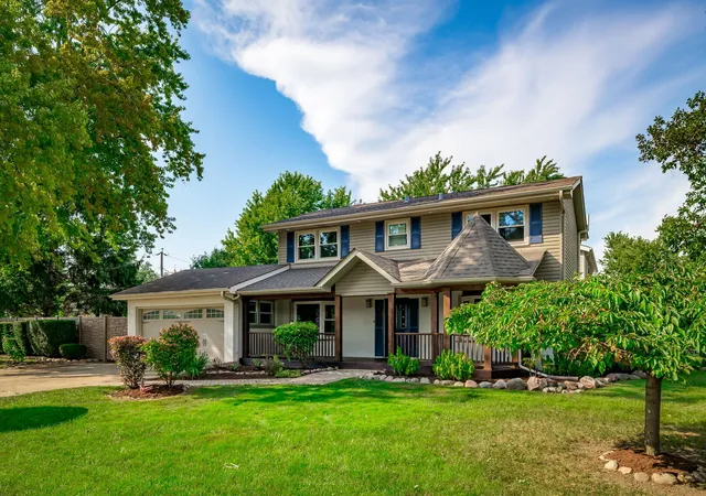 Photo 2 of Single family home for sale at 305 E Armitage Ave, Elmhurst, IL 60126 | MLS# 12721057 | Listing updated on 2026-09-17