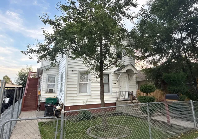 Photo 3 of Multi family home for sale at 558 E Benton St, Joliet, IL 60432 | MLS# 12721058 | Listing updated on 2026-08-06