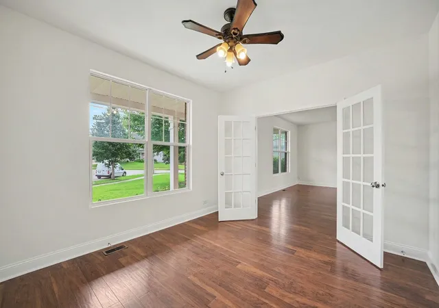 Photo 3 of Sale Pending at 26613 Silverleaf Dr, Plainfield, IL 60585 | MLS# 12721068 | Listing updated on 2026-09-18