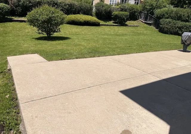 39th image of 706 Huntington Ln, Schaumburg, IL 60193 | MLS# 12721078