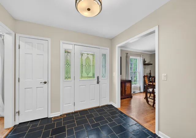 4th image of 21101 N Middleton Dr, Kildeer, IL 60047 | MLS# 12721189