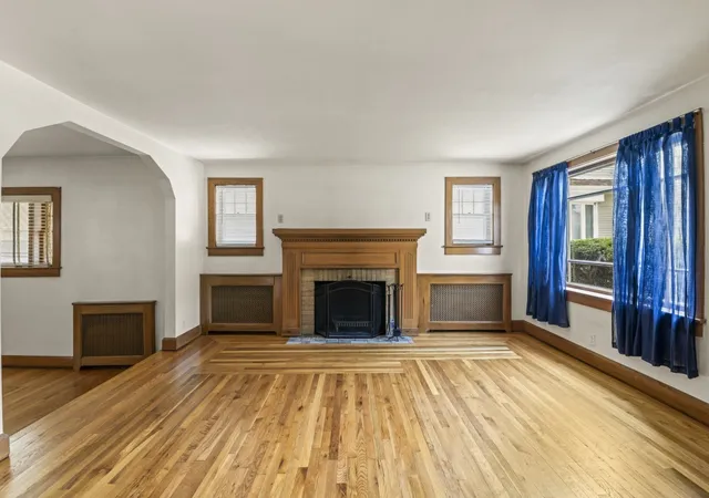 Photo 2 of Single family home for sale at 253 River Ln, Loves Park, IL 61111 | MLS# 12721248 | Listing updated on 2026-08-30