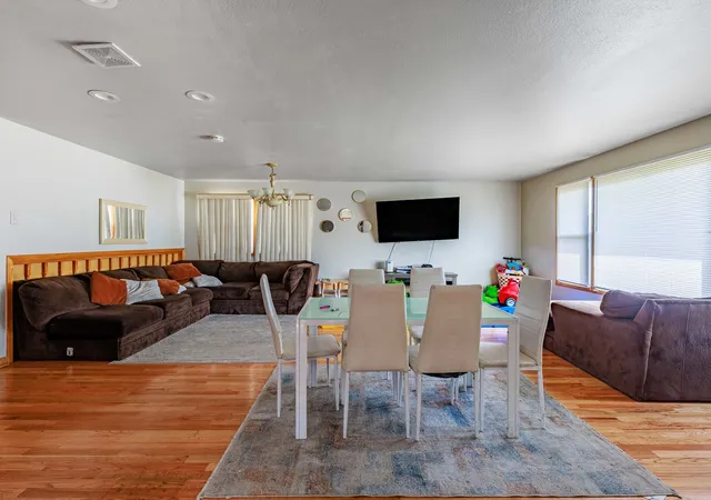 Photo 3 of Single family home for sale at 7832 Lamon Ave, Burbank, IL 60459 | MLS# 12721289 | Listing updated on 2026-08-06