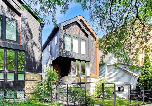 Photo 2 of Single family home for sale at 3518 W Cortland St #1, Chicago, IL 60647 | MLS# 12721332 | Listing updated on 2026-09-14