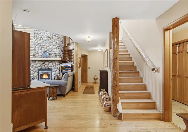 Photo 3 of Single family home for sale at 804 Timber Trl Dr, Dixon, IL 61021 | MLS# 12721334 | Listing updated on 2026-09-13