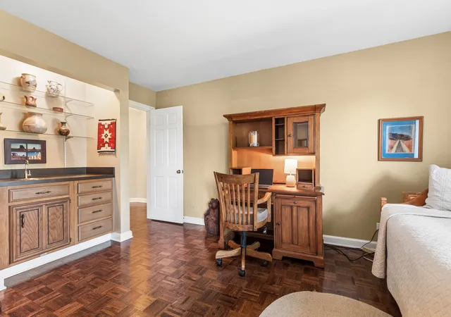 Photo 4 of Condo for sale at 3415 Vollmer Rd #103, Flossmoor, IL 60422 | MLS# 12721366 | Listing updated on 2026-09-14