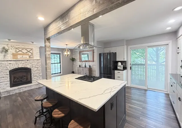 Photo 4 of Single family home for sale at 14103 S Cherokee Trl, Homer Glen, IL 60491 | MLS# 12721372 | Listing updated on 2026-10-07