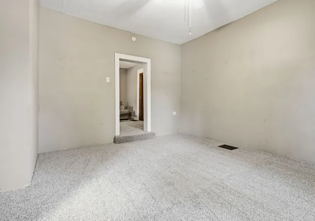 2nd image of 1002 E Empire St, Bloomington, IL 61701 | MLS# 12721436