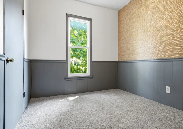 Photo 3 of Single family home for sale at 1002 E Empire St, Bloomington, IL 61701 | MLS# 12721436 | Listing updated on 2026-09-28