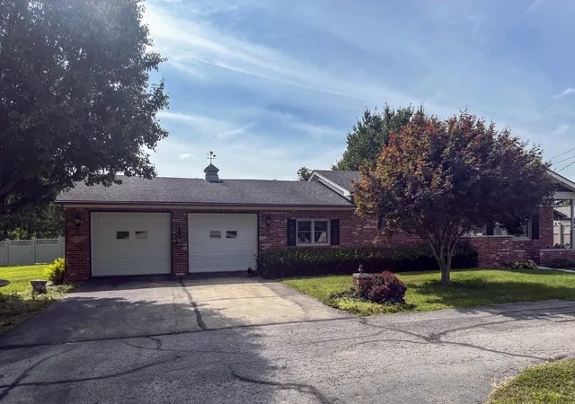 Photo 25 of Single family home for sale at 3011 Perrysville Rd, Danville, IL 61834 | MLS# 12721459 | Listing updated on 2026-08-06