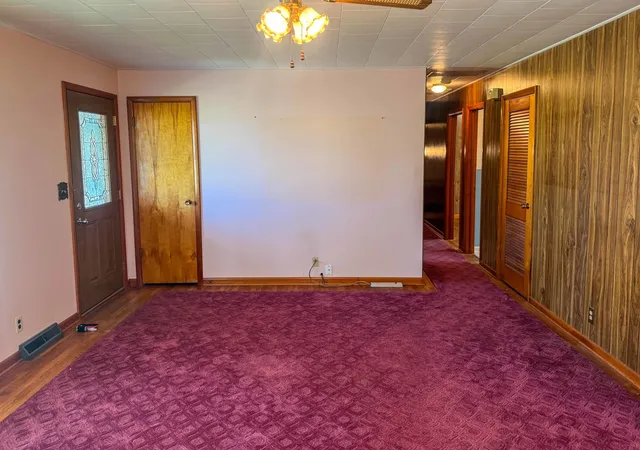 Photo 4 of Single family home for sale at 3011 Perrysville Rd, Danville, IL 61834 | MLS# 12721459 | Listing updated on 2026-08-06