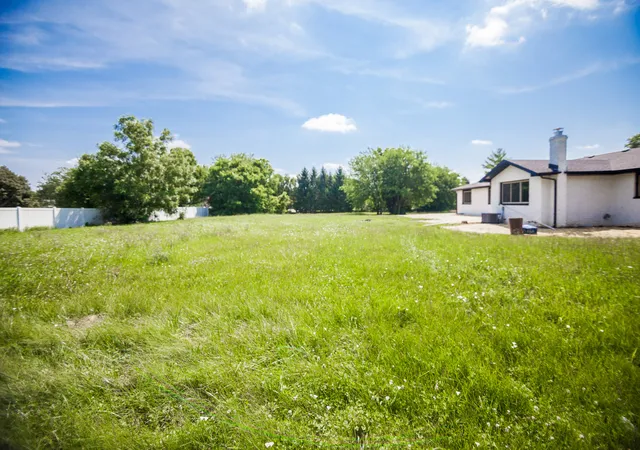 Photo 2 of Single family home for sale at 24448 Caton Farm Rd, Plainfield, IL 60586 | MLS# 12721481 | Listing updated on 2026-09-14