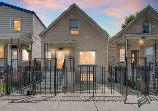 Single family home for sale at 4333 W Lexington St, Chicago, IL 60624 | MLS# 12721539