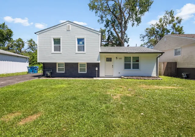 Photo 1 of Single family home for sale at 1859 Reichert Ave, Sauk Village, IL 60411 | MLS# 12721541 | Listing updated on 2026-09-01