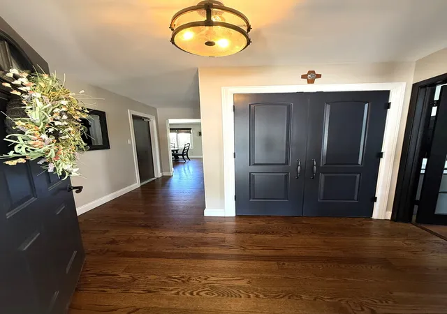 3rd image of 17646 Crestview Ct, Orland Park, IL 60467 | MLS# 12721574