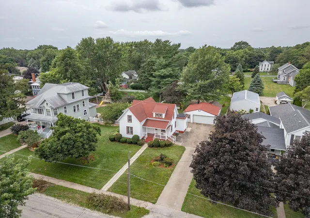 Photo 3 of Sale Pending at 214 S Ridge St, Cambridge, IL 61238 | MLS# 12721579 | Listing updated on 2026-08-06