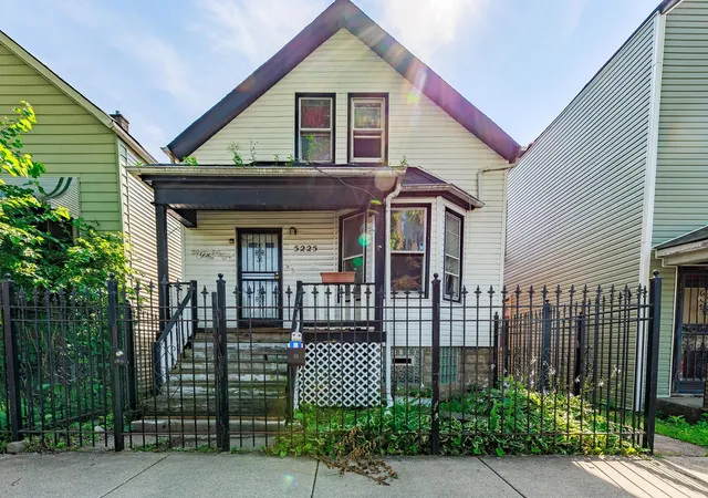 Photo 14 of Single family home for sale at 5225 S Wood St, Chicago, IL 60609 | MLS# 12721589 | Listing updated on 2026-08-07