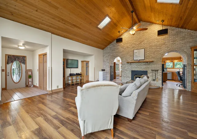 Photo 4 of Single family home for sale at 118 Eldorado Ct, Minooka, IL 60447 | MLS# 12721647 | Listing updated on 2026-08-30
