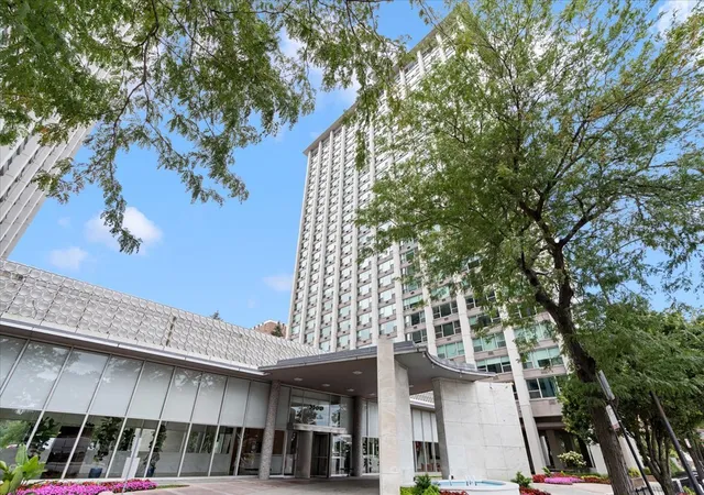 Photo 1 of Condo for sale at 3600 N Lake Shore Dr #325, Chicago, IL 60613 | MLS# 12721664 | Listing updated on 2026-09-24