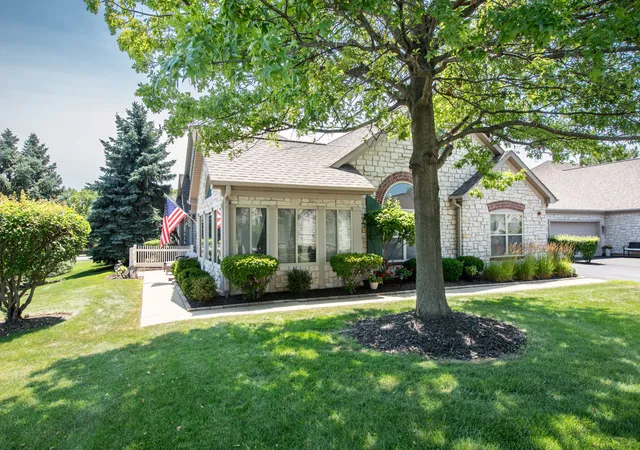Photo 3 of Condo for sale at 16113 S Messenger Cir, Homer Glen, IL 60491 | MLS# 12721719 | Listing updated on 2026-08-17