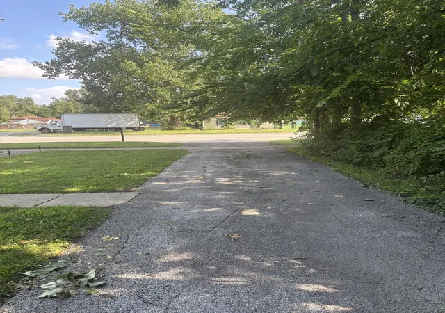 Photo 4 of Single family home for sale at 3743 W 135th Street, Robbins, IL 60472 | MLS# 12721763 | Listing updated on 2026-09-13