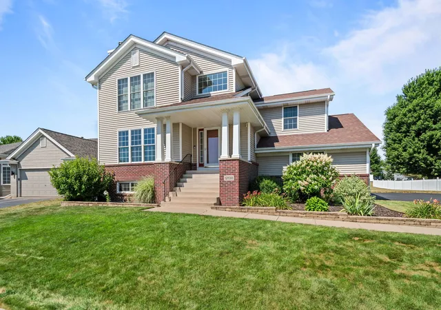Photo 3 of Single family home for sale at 12138 Paisley Dr, Loves Park, IL 61111 | MLS# 12721834 | Listing updated on 2026-09-20