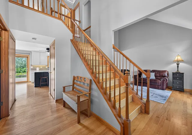 Photo 2 of Single family home for sale at 3930 Peartree Dr, Lake In The Hills, IL 60156 | MLS# 12721841 | Listing updated on 2026-10-20