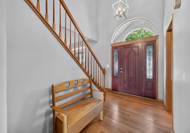 Photo 3 of Single family home for sale at 3930 Peartree Dr, Lake In The Hills, IL 60156 | MLS# 12721841 | Listing updated on 2026-10-20