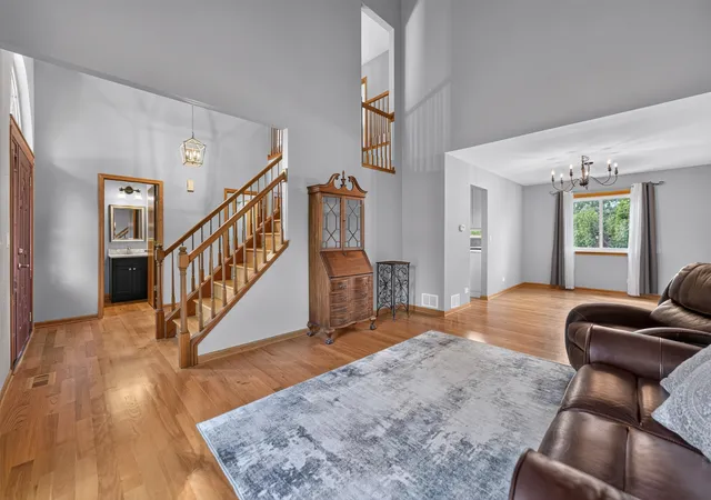 Photo 4 of Single family home for sale at 3930 Peartree Dr, Lake In The Hills, IL 60156 | MLS# 12721841 | Listing updated on 2026-10-20