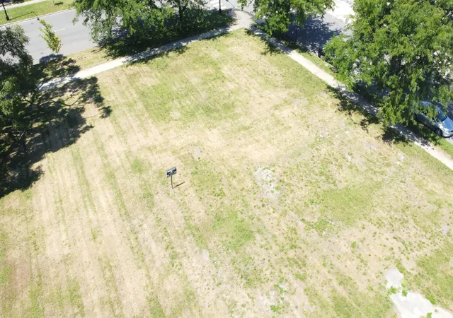 Photo 3 of Land for sale at 4401 S Wabash Ave, Chicago, IL 60653 | MLS# 12721846 | Listing updated on 2026-09-01