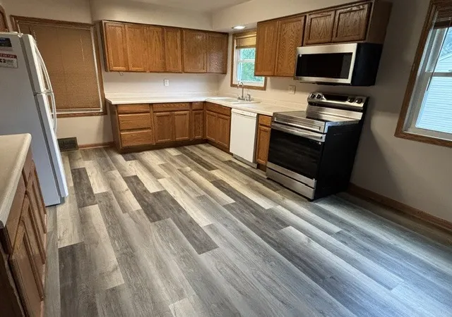 Photo 4 of Single family home for sale at 471 S Center Ave, Bradley, IL 60915 | MLS# 12721891 | Listing updated on 2026-10-10