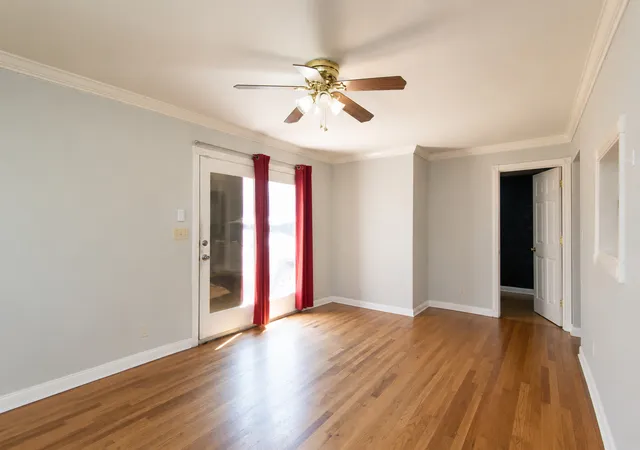 Photo 3 of Single family home for sale at 1612 Burry Cir Dr, Crest Hill, IL 60403 | MLS# 12721900 | Listing updated on 2026-08-31