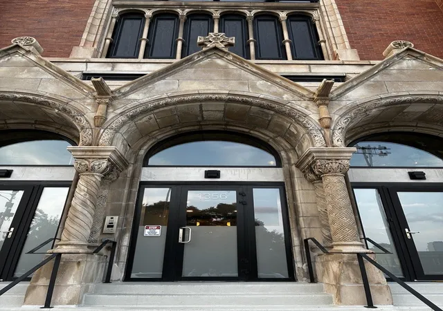 Photo 3 of Condo for sale at 1356 W Chestnut St #203, Chicago, IL 60642 | MLS# 12721971 | Listing updated on 2026-09-12