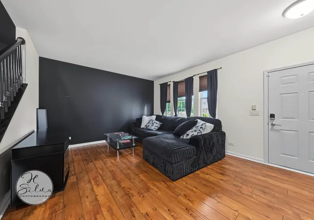 Photo 2 of Single family home for sale at 708 Bay Shore Dr, Pingree Grove, IL 60140 | MLS# 12721987 | Listing updated on 2026-08-16