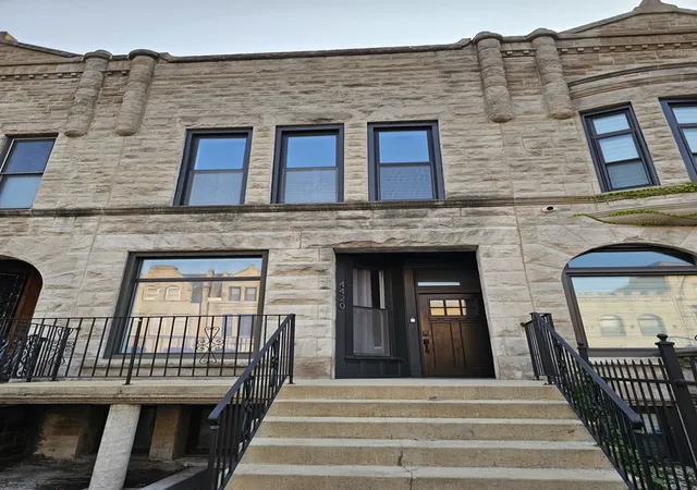 Photo 3 of Single family home for sale at 4420 S Berkeley Ave, Chicago, IL 60653 | MLS# 12721995 | Listing updated on 2026-08-31